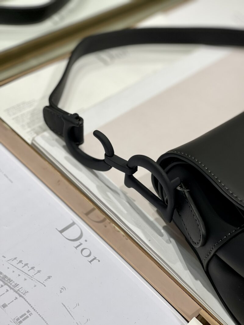 Diro Saddle Bag-25.5 x 20 x 6.5CM - Image 9