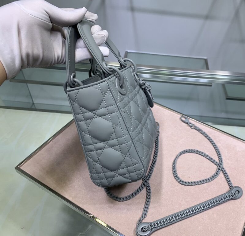 Lady Diro With Lambskin-17*15*8CM - Image 7