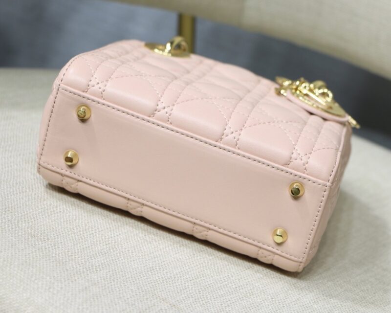 Lady Diro With Lambskin-17*15*8CM - Image 2