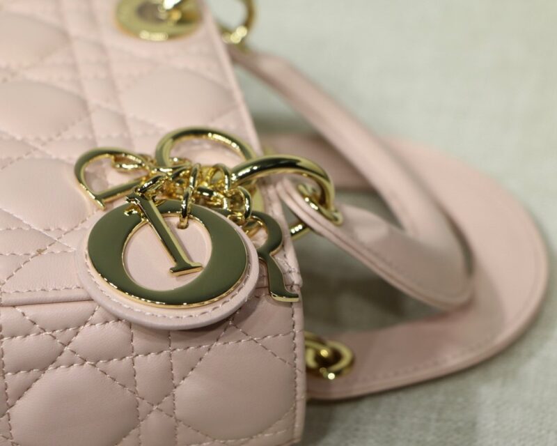 Lady Diro With Lambskin-17*15*8CM - Image 6