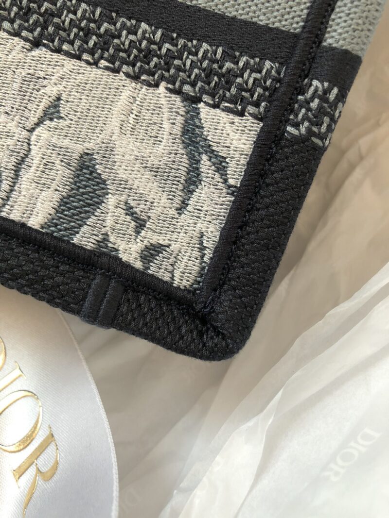 Diro Mini Book Tote-23*17*7CM - Image 7