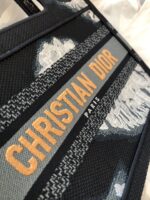 Diro Mini Book Tote-23*17*7CM - Image 6