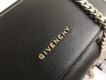 Gienvchy Pandora Bag-18CM - Image 7