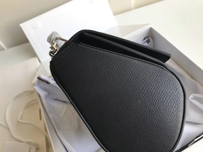 Gienvchy Pandora Bag-18CM - Image 3