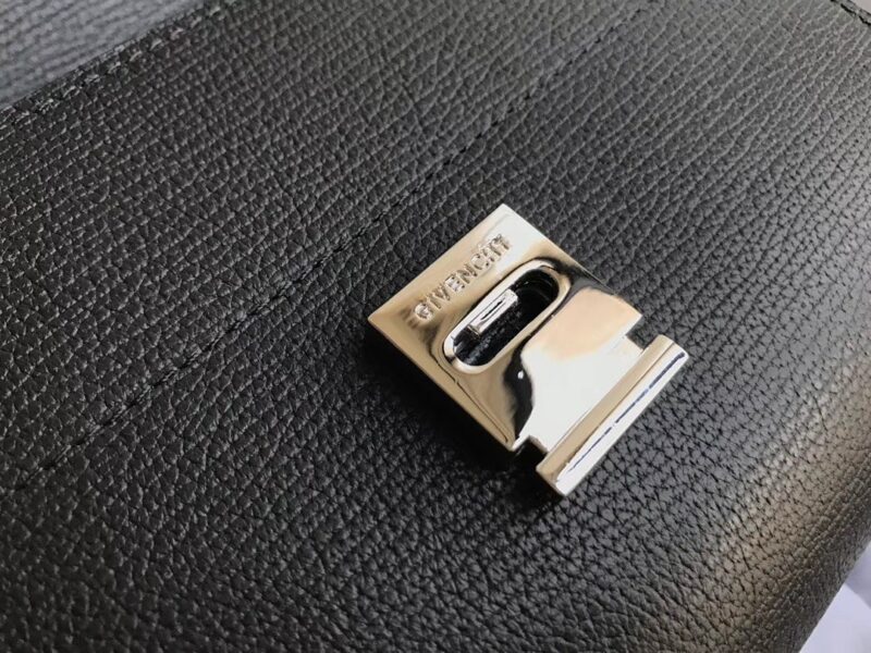 Gienvchy Pandora Bag-18CM - Image 6