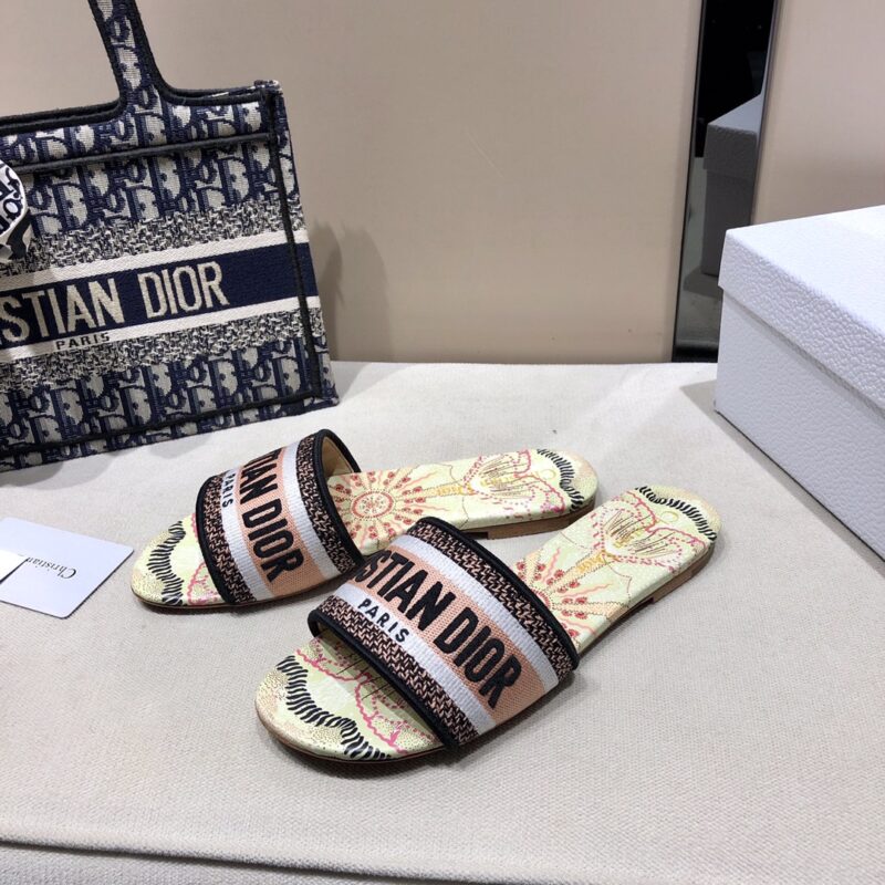 Diro Slides - Image 9