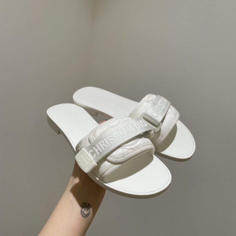 Diro Slides - Image 2