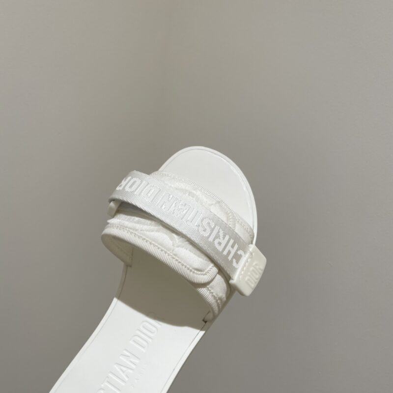 Diro Slides - Image 6