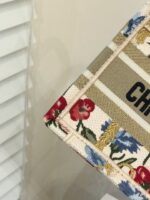 Diro Mini Book Tote-23*17*7CM - Image 8