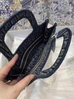 Diro Mini Book Tote-23*17*7CM - Image 4