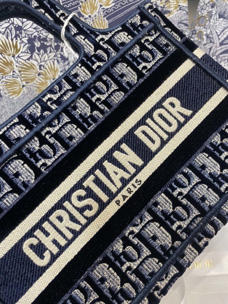 Diro Mini Book Tote-23*17*7CM - Image 5