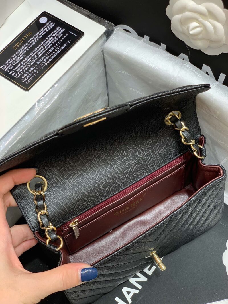 Ch@nel Flap Bag-Caviar-Gold Hardware-20CM - Image 4