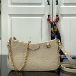 Louis Vuitton Easy Pouch On Strap-19x11.5x3CM