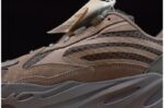 ADIDAS YEEZY BOOST 700 V2 GEODE EG6860 - Image 4