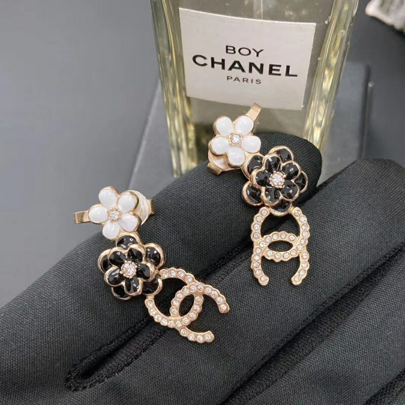 Ch@nel 2021ss Earring - Image 3