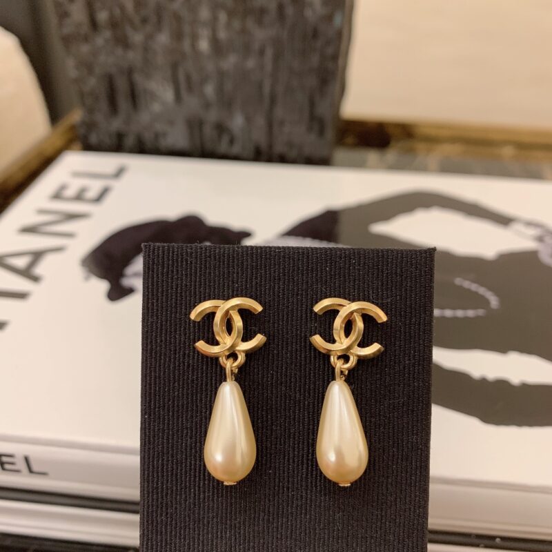Ch@nel 2021ss Earring - Image 3