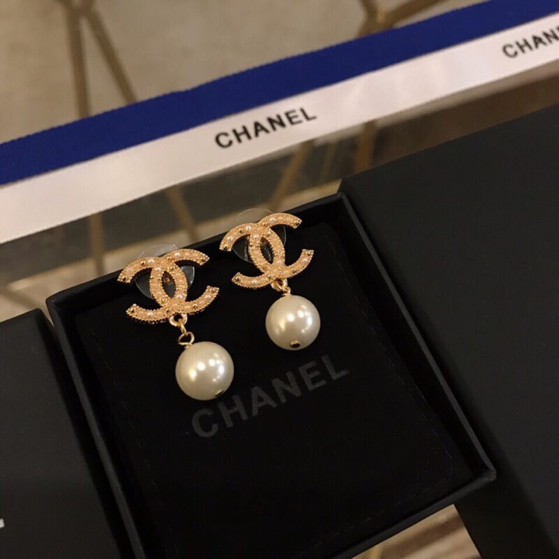 Ch@nel Earring - Image 5