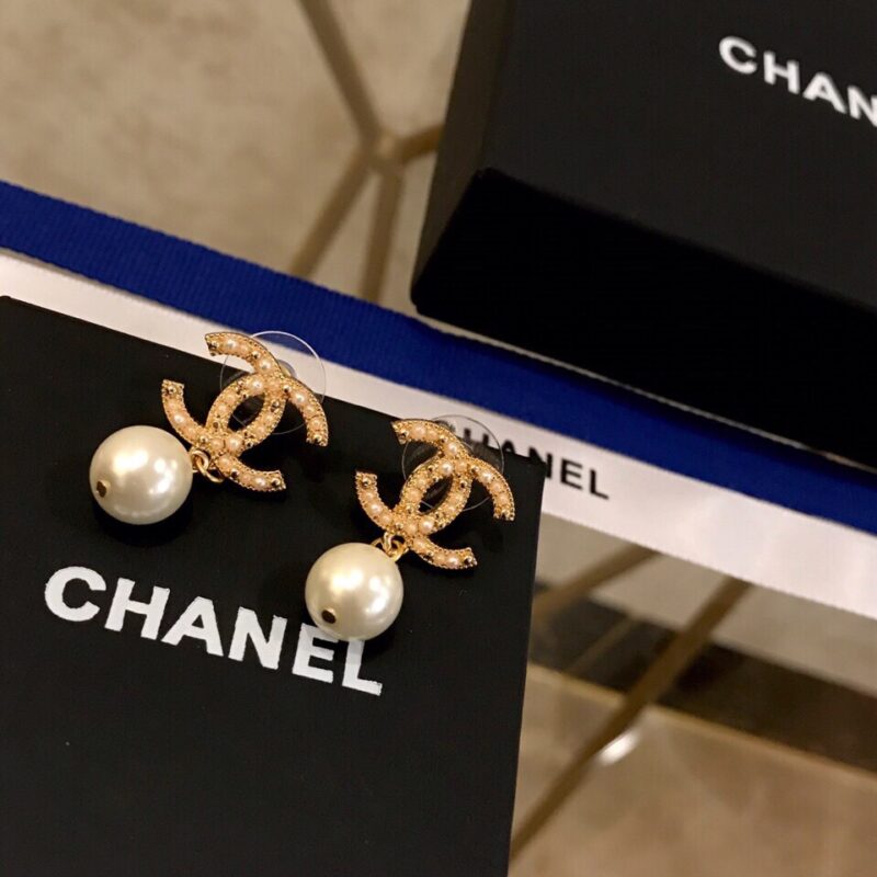 Ch@nel Earring - Image 6