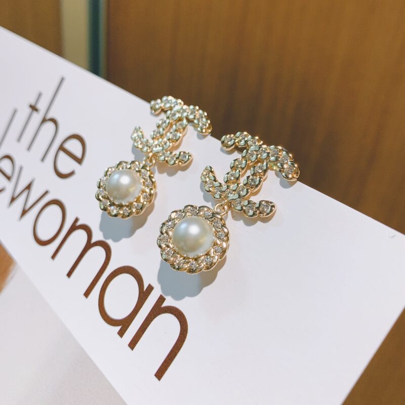 Ch@nel Earring - Image 6