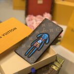 Louis Vuitton Brazza Wallet-10*19*2CM