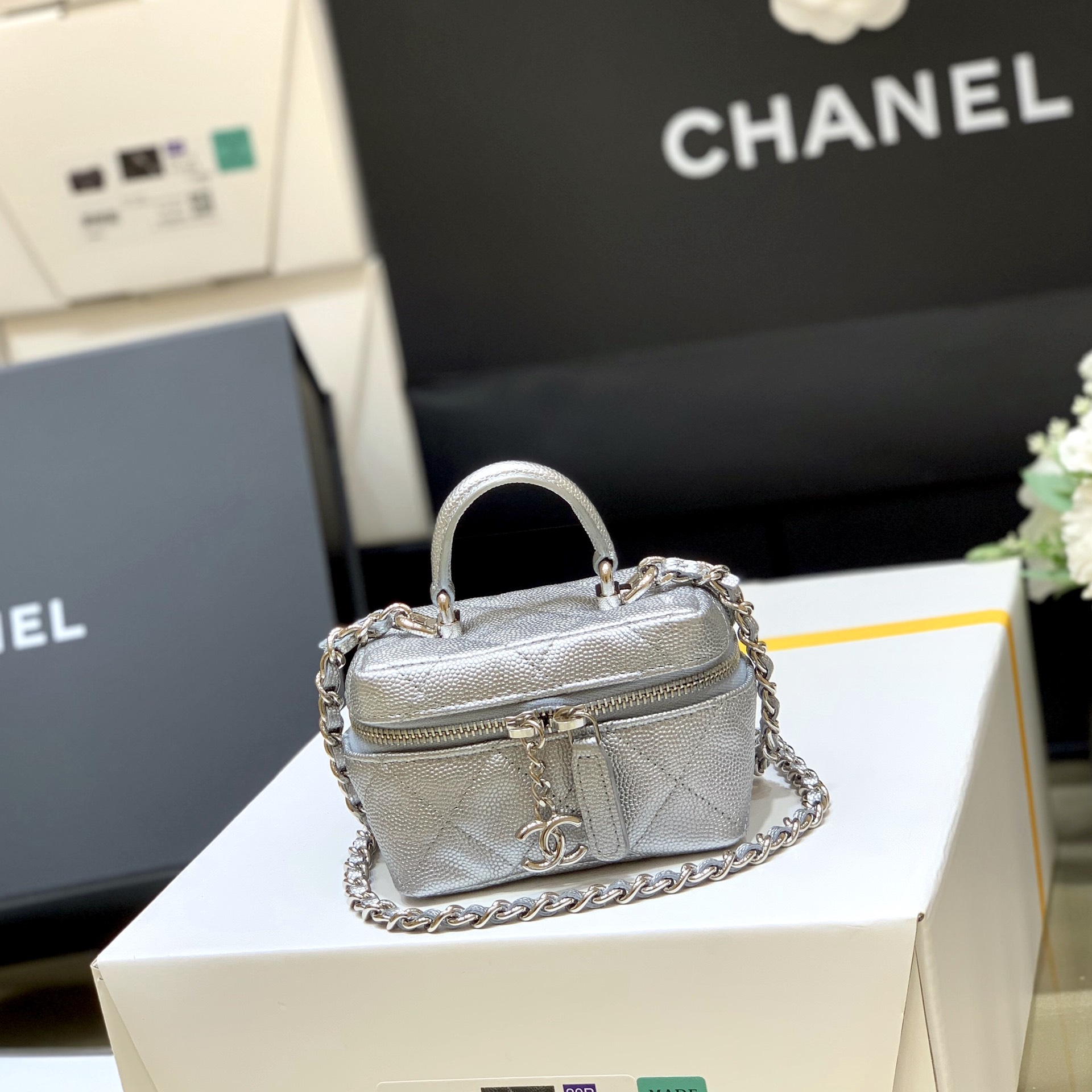 erewrwerwerew_3__1.jpg Ch@nel Vanity Bag-11.5x12x7CM - Image 1