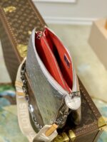 Louis Vuitton Coussin Handbags-26*20*12CM - Image 4