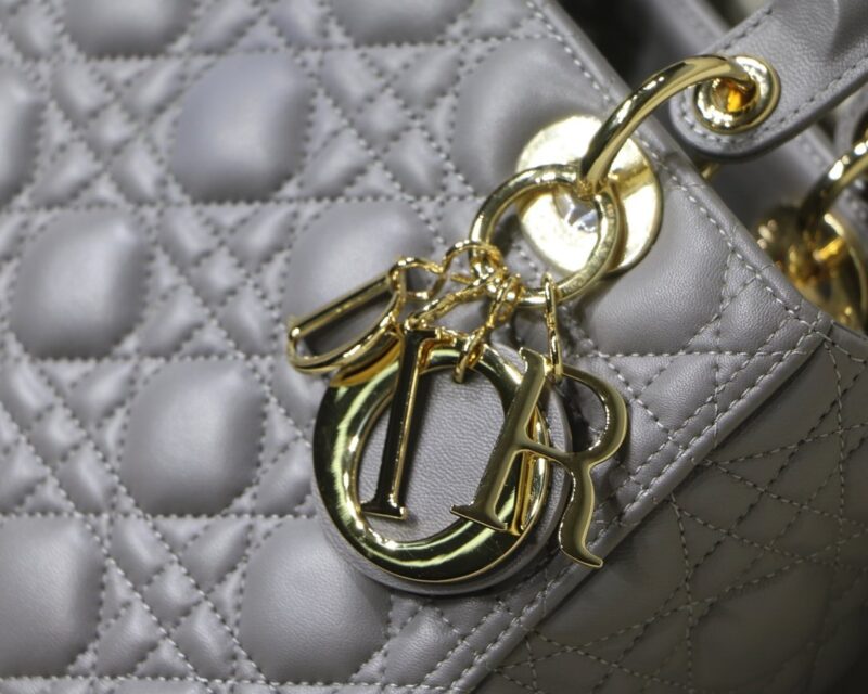 Lady Diro Handle Bag-24CM - Image 8