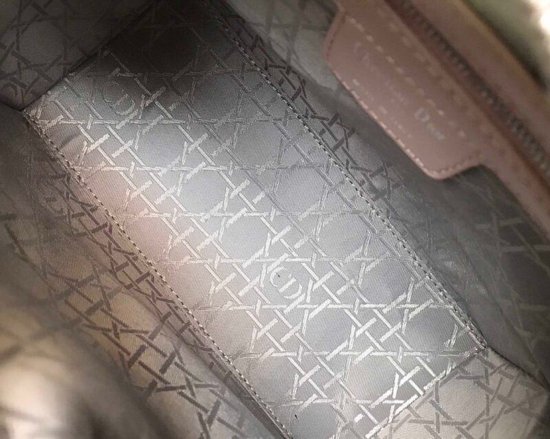 Lady Diro Handle Bag-24CM - Image 8