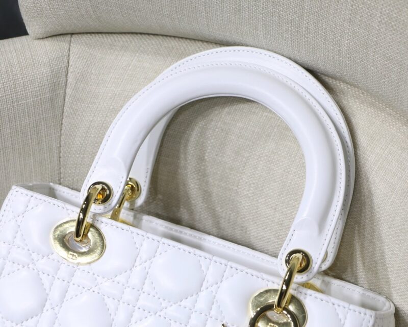 Lady Diro Handle Bag-24CM - Image 9