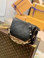 Louis Vuitton Coussin BB Bag-20*16*12 CM