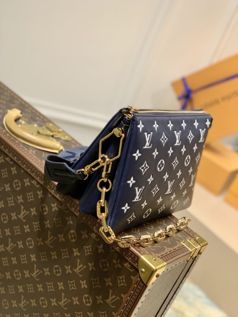 Louis Vuitton Coussin Handbags-26*20*12CM - Image 5