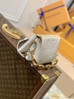 Louis Vuitton Coussin Handbags-26*20*12CM - Image 3