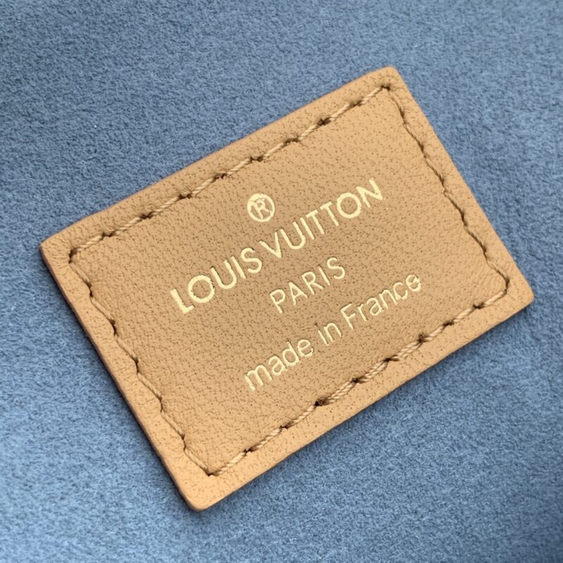 Louis Vuitton Coussin Handbags-26*20*12CM - Image 5