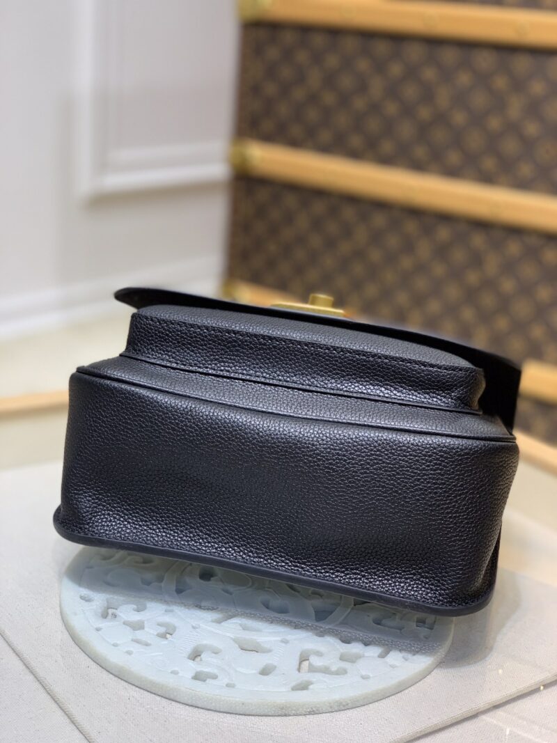 Louis Vuitton Lockme Handbags PM-M57073-23*17*11CM - Image 7