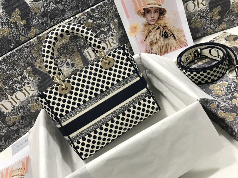 Lady Diro Handle Bag-24CM - Image 4