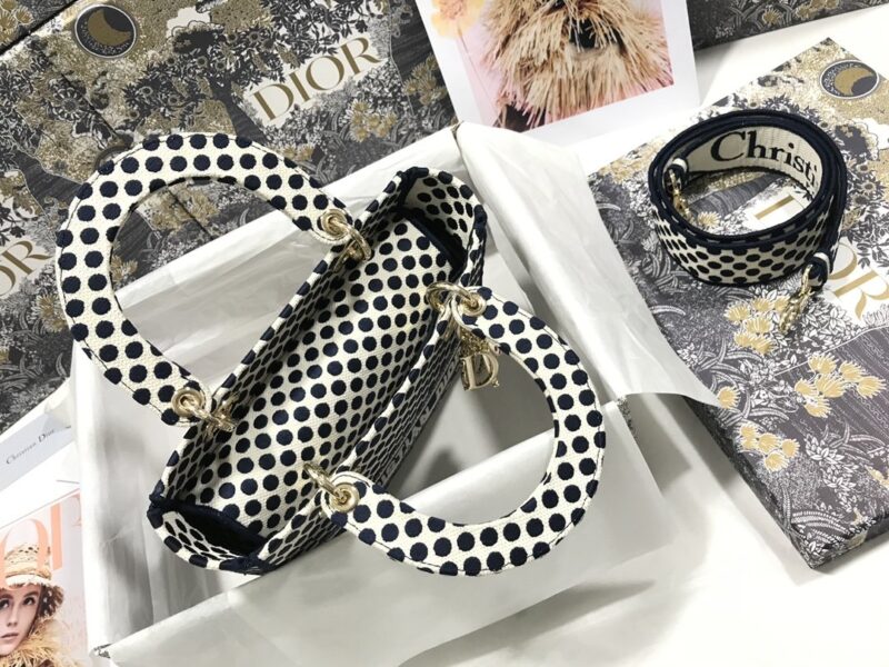 Lady Diro Handle Bag-24CM - Image 9