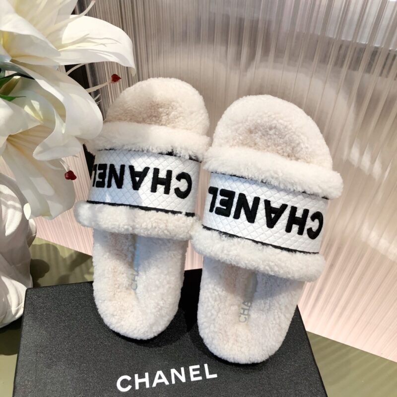 Ch@nel Slippers - Image 6