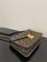 Fendi Vintage Handbags-24x18x8CM - Image 3