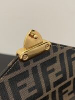Fendi Vintage Handbags-24x18x8CM - Image 9