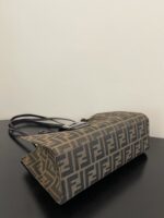 Fendi Vintage Handbags-28x19x10CM - Image 9