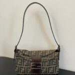 Fendi Vintage Handbags-26x13x8CM