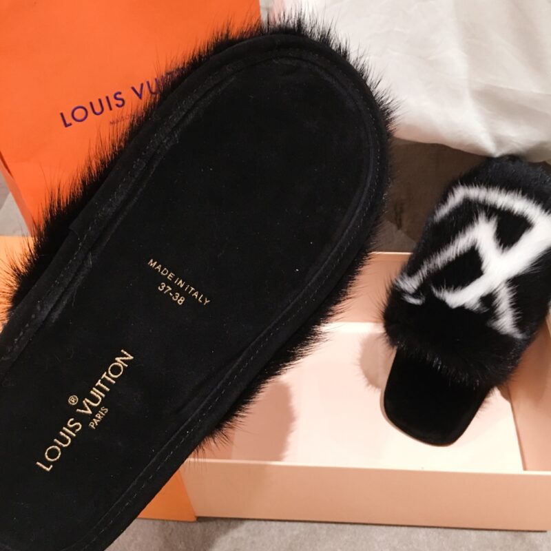 Louis Vuitton Slippers - Image 3