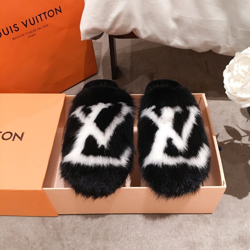 Louis Vuitton Slippers - Image 7