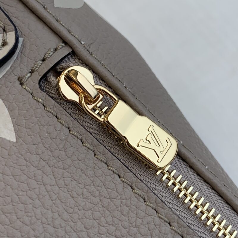 Louis Vuitton By The Pool Backpack M80738-13*19*8CM - Image 2