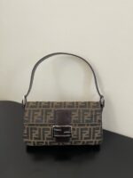 FendI Medium Baguette Bag-26x15x4CM