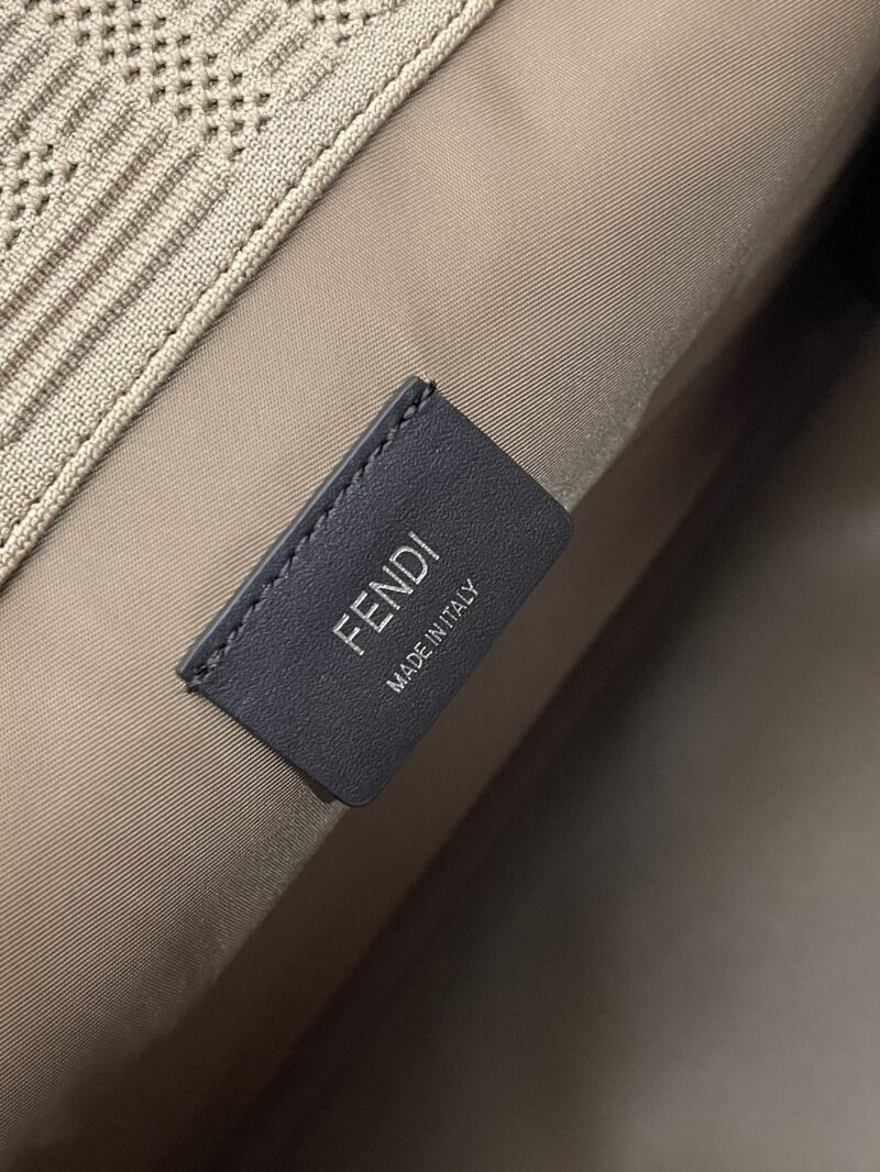 Fendi Tote-36*17*31CM - Image 3