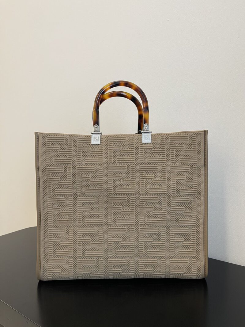 Fendi Tote-36*17*31CM - Image 2