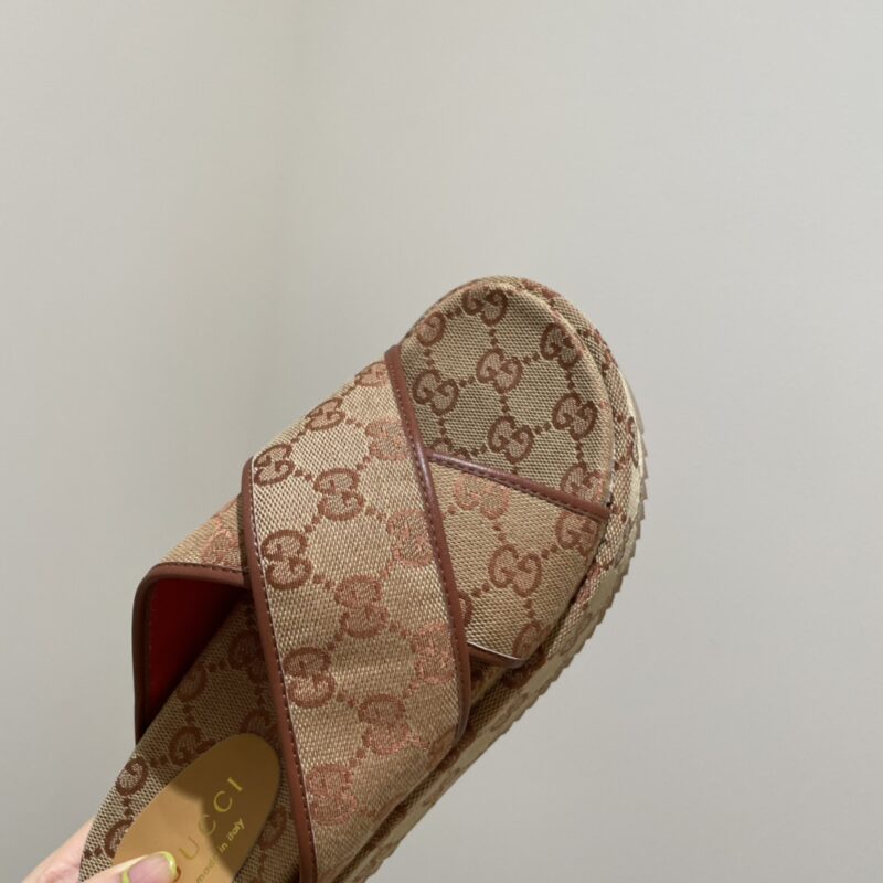Gucci Slides - Image 5