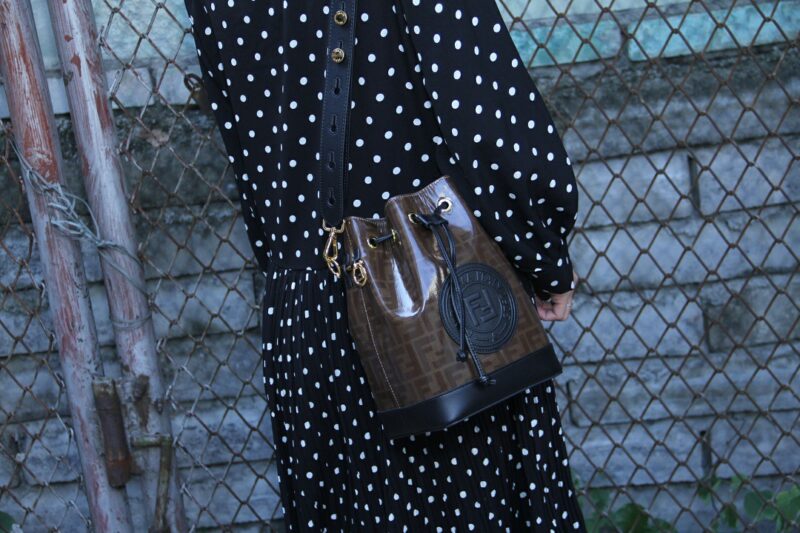 Fendi Bucket-17*15*25CM - Image 9