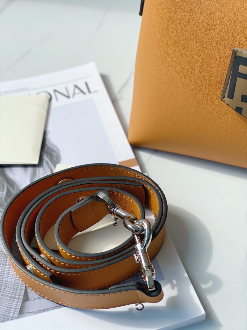 Fendi By The Way Handbag-28*12*15CM - Image 7